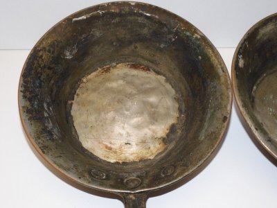 Où déposer ses casseroles en métal